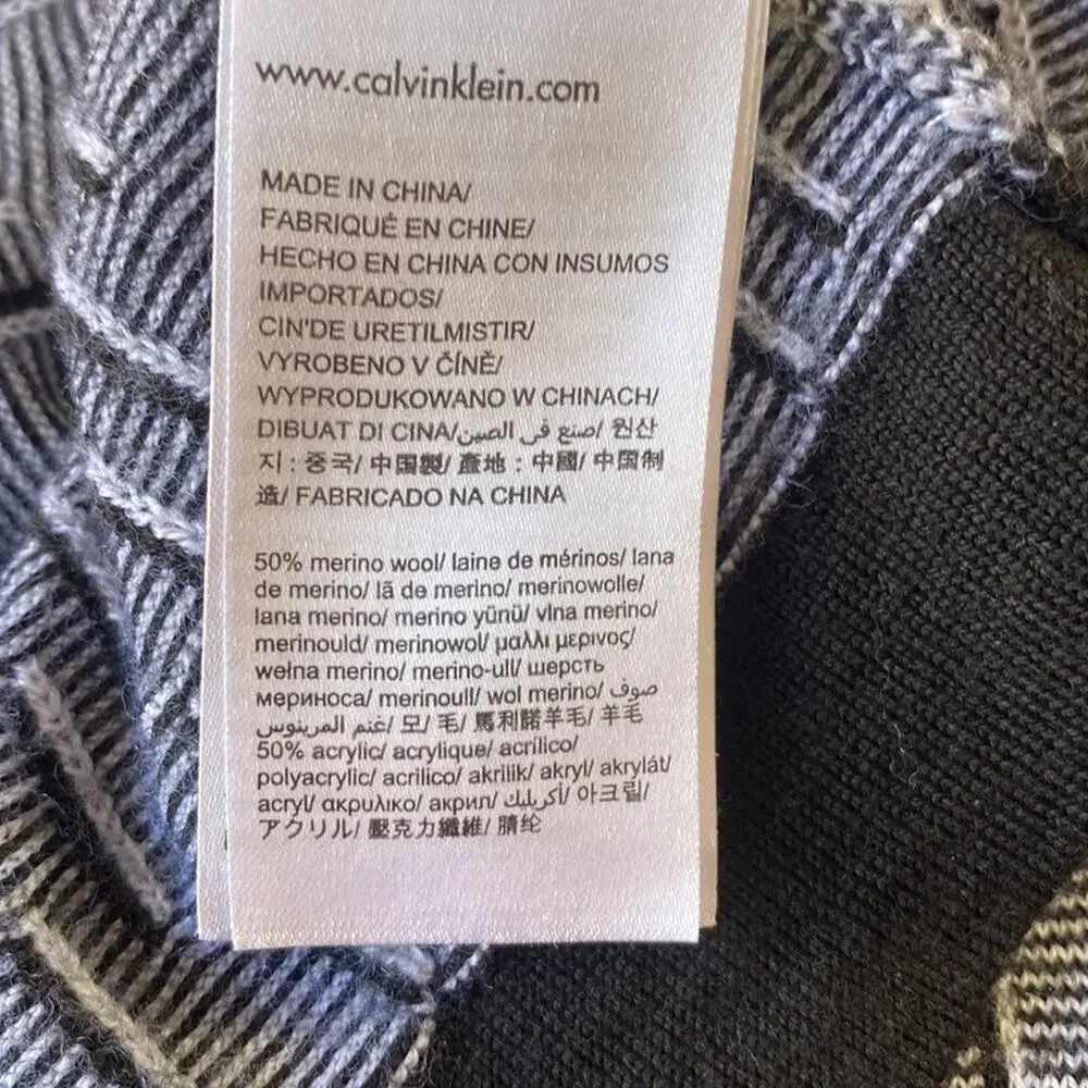 Calvin Klein Black‎ And White Italian Yarn Merino Wool Pull Over Sweater